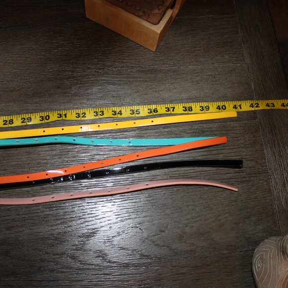 womens faux patent leather skinny dress belts lot of 5 - Picture 3 of 5